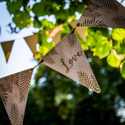 Beauty Home ΧΑΡΤΙΝΗ ΓΙΡΛΑΝΤΑ LOVE 15x21cm Beauty Home ΧΑΡΤΙΝΗ ΓΙΡΛΑΝΤΑ LOVE 15x21cm