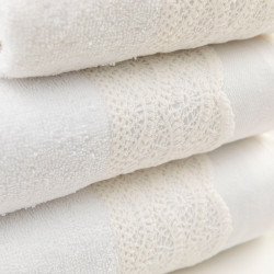 Πετσέτες Σετ 3ΤΜΧ Ερατώ Λευκό 1τεμ. Πετσέτες Σετ 3ΤΜΧ Ερατώ Λευκό 1τεμ.