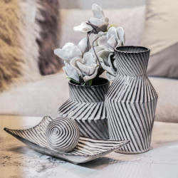 ΚΕΡΑΜΙΚΟ ΒΑΖΟ FL258 ΛΕΥΚΟ-ΓΚΡΙ ΧΡΩΜΑ 16x32εκ ΚΕΡΑΜΙΚΟ ΒΑΖΟ FL258 ΛΕΥΚΟ-ΓΚΡΙ ΧΡΩΜΑ 16x32εκ