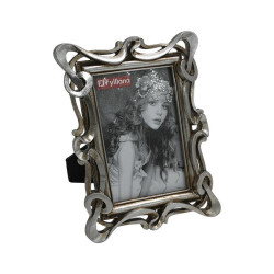 ΚΟΡΝΙΖΑ FL22951 10x15 ΑΣΗΜΙ ΧΡΩΜΑ 17x2x22εκ ΚΟΡΝΙΖΑ FL22951 10x15 ΑΣΗΜΙ ΧΡΩΜΑ 17x2x22εκ