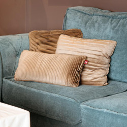 ΜΑΞΙΛΑΡΙ CV3C ΜΠΕΖ ΥΦΑΣΜΑ 43x43εκ ΜΑΞΙΛΑΡΙ CV3C ΜΠΕΖ ΥΦΑΣΜΑ 43x43εκ